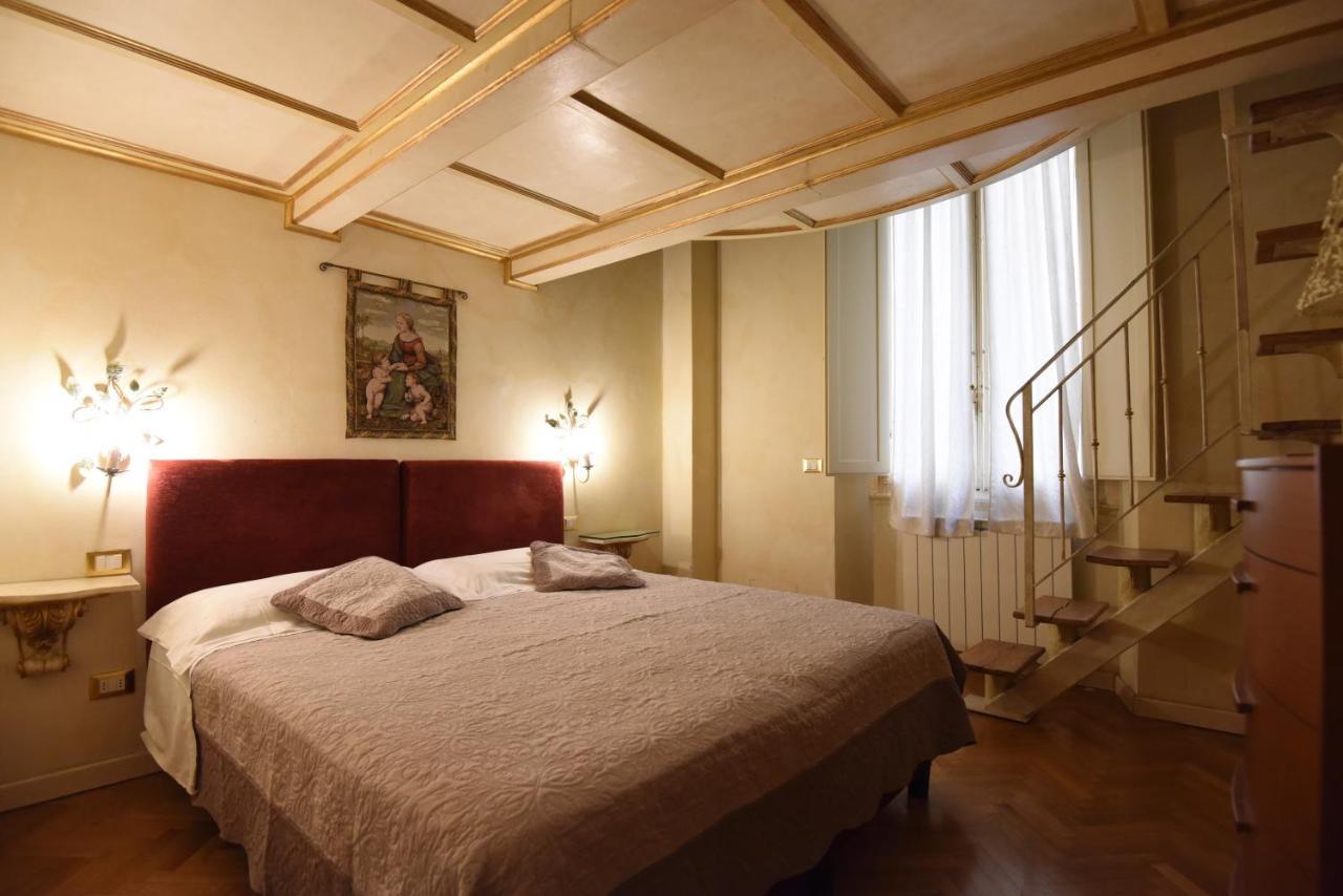 Italian Experience-Suite Medici Loft 8 Флоренція Екстер'єр фото