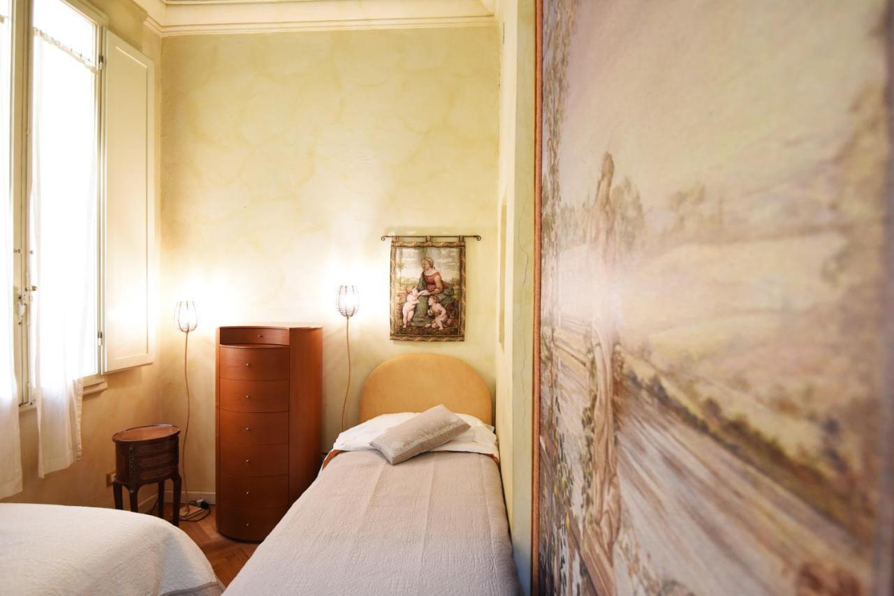 Italian Experience-Suite Medici Loft 8 Флоренція Екстер'єр фото